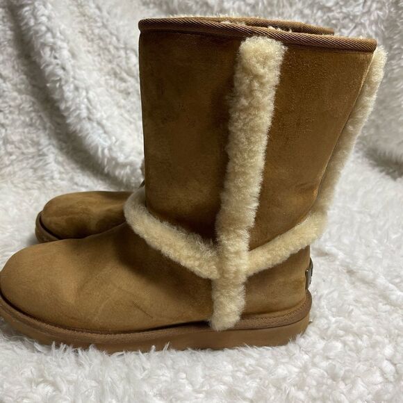 UGG chestnut leather suede with fur accents and metal back plate size 8 - Picture 12 of 16